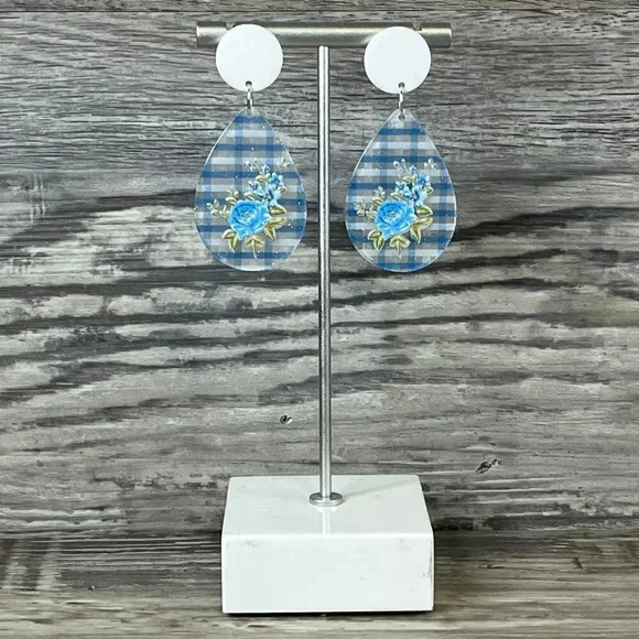 Acrylic Flatback Blue White Floral Spring Dangle Earrings - Picture 5 of 8